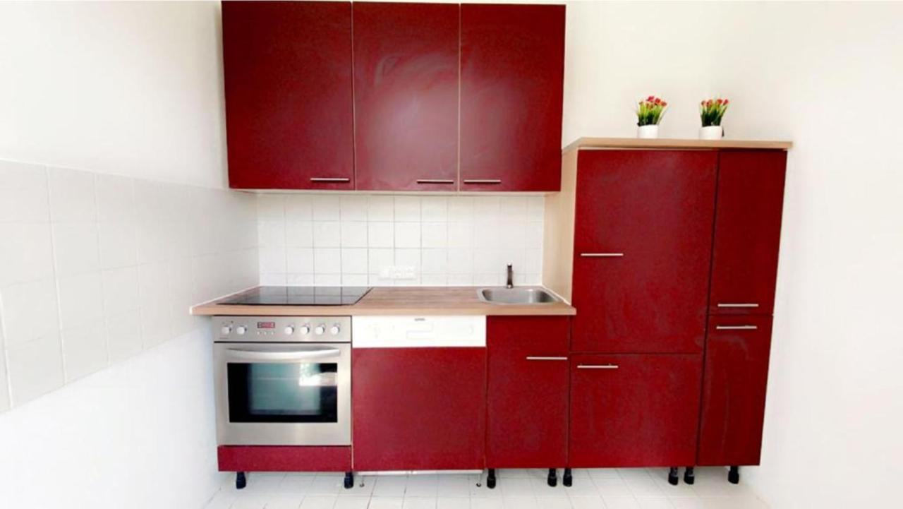 וינה Private Room In Shared Apartment Pr4-9 מראה חיצוני תמונה