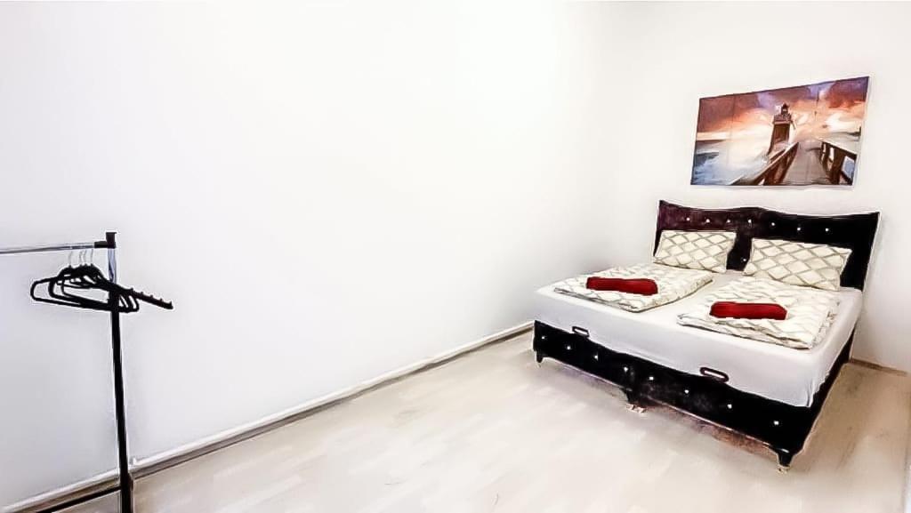 וינה Private Room In Shared Apartment Pr4-9 מראה חיצוני תמונה
